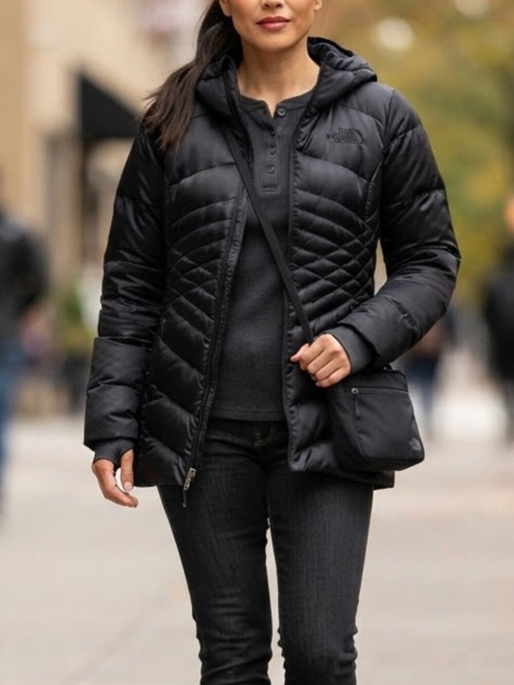 EUC The North Face 550 Black Shiny Down Puffer Black Quilted Jacket M